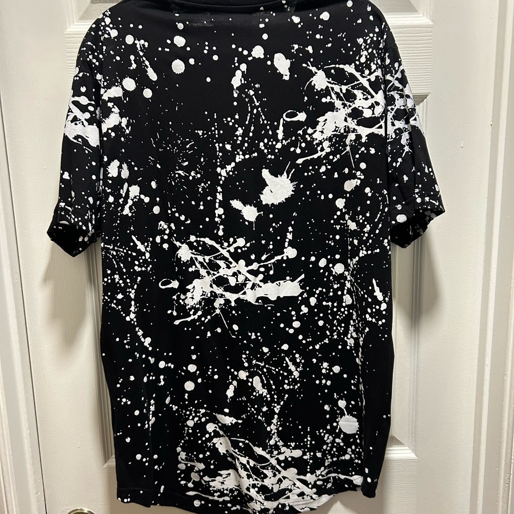 Tee shirt